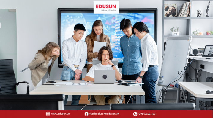 Cơ hội việc làm với mức thu nhập hấp dẫn sau khi tốt nghiệp ra trường