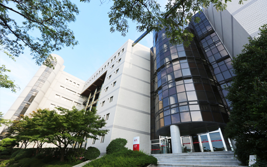 Thư viện trường Cao đẳng Công nghệ thông tin Kyungnam 
