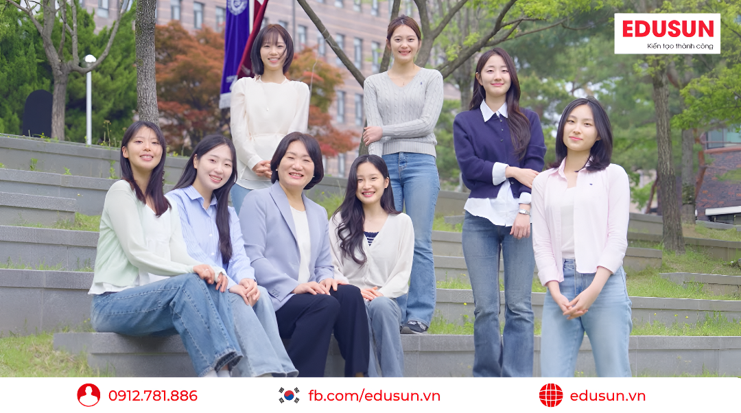 Nữ sinh Trường Đại học Nữ sinh Seoul Hàn Quốc (Seoul Women's University)