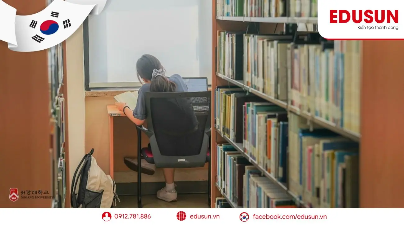 Sinh viên trường Đại học Sogang