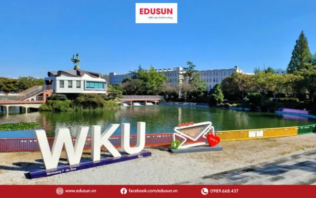 Khuôn viên Đại học Wonkwang Hàn Quốc