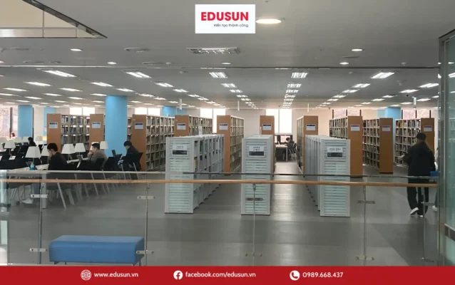 Thư viện Đại học Ngoại Ngữ Busan Hàn Quốc