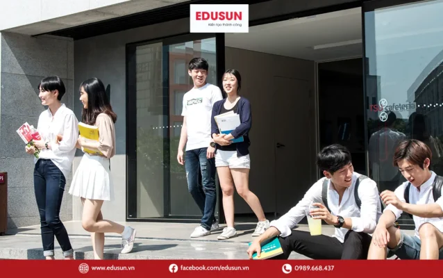 Sinh viên Đại học Khoa học Taegu
