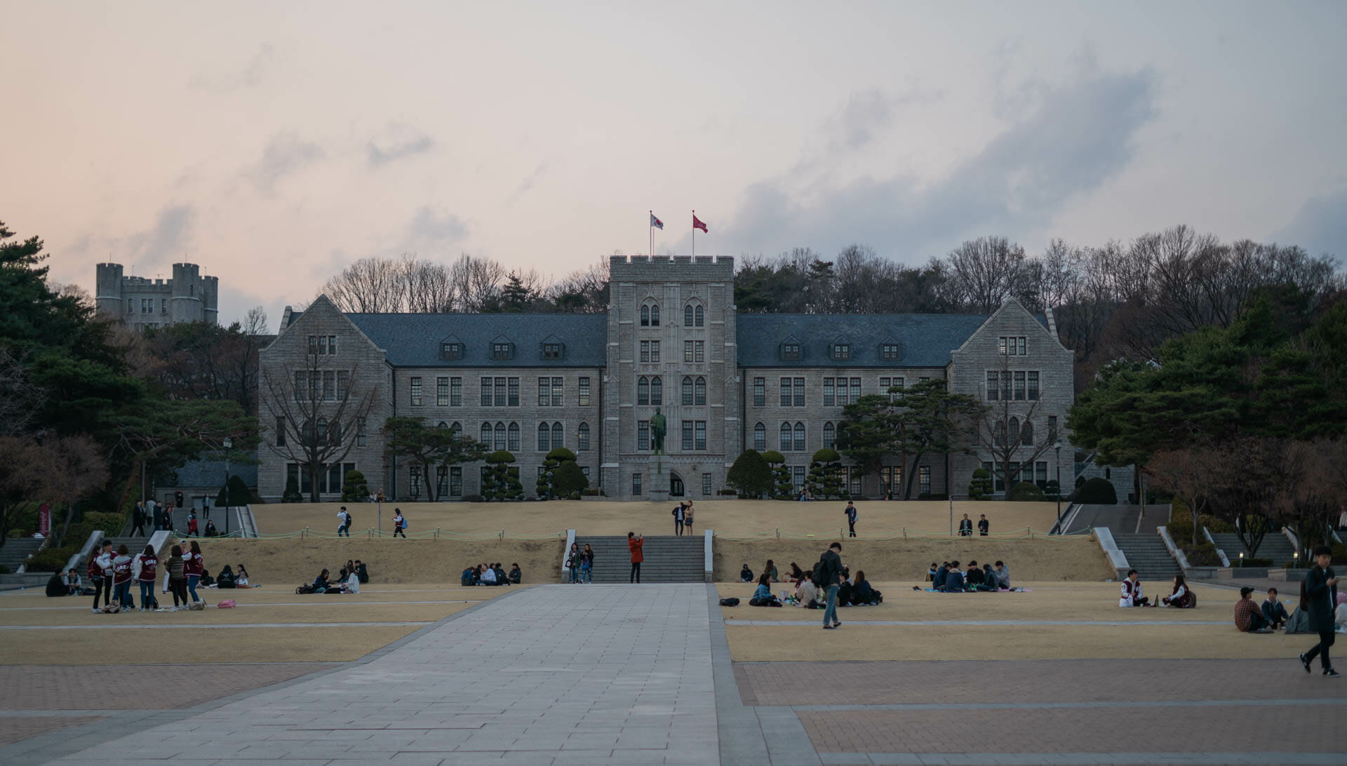 Môi trường đào tạo tiếng Hàn hiện đại cho du học sinh diện visa D4-1