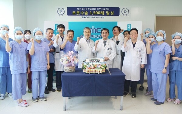 Đội ngũ bác sĩ điều dưỡng tại bệnh viện Đại học Eulji ngành đào tạo mũi nhọn