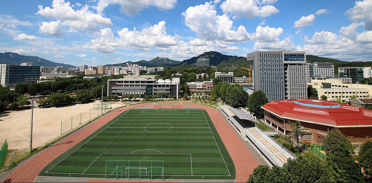 Toàn cảnh khuôn viên trường Đại học SeoulTech Hàn Quốc