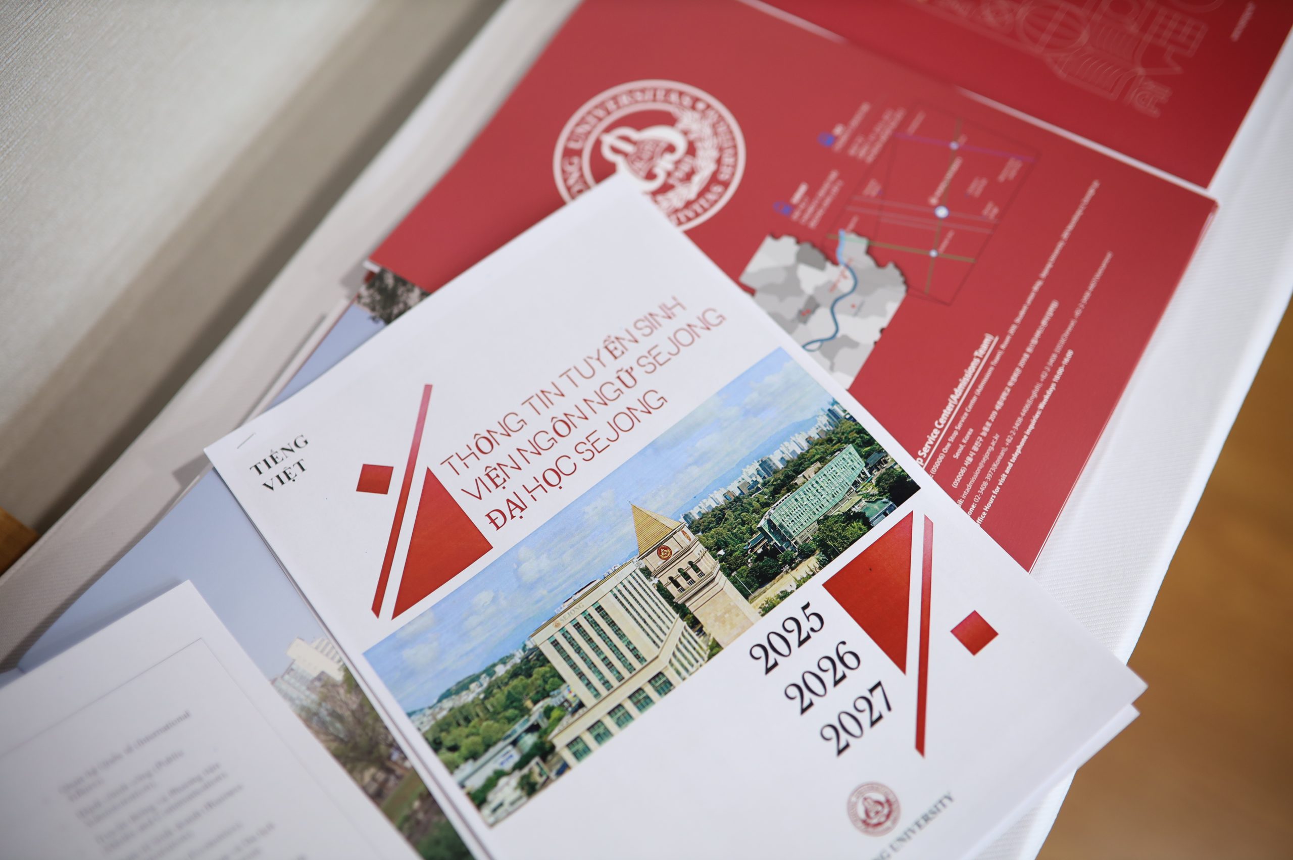 Tài liệu tuyển sinh Viện Ngôn ngữ Sejong Đại học Sejong năm 2025-2027.